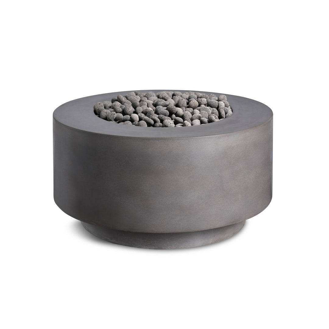 Round Cylindrical Concrete Fire Bowl / by Crete Design