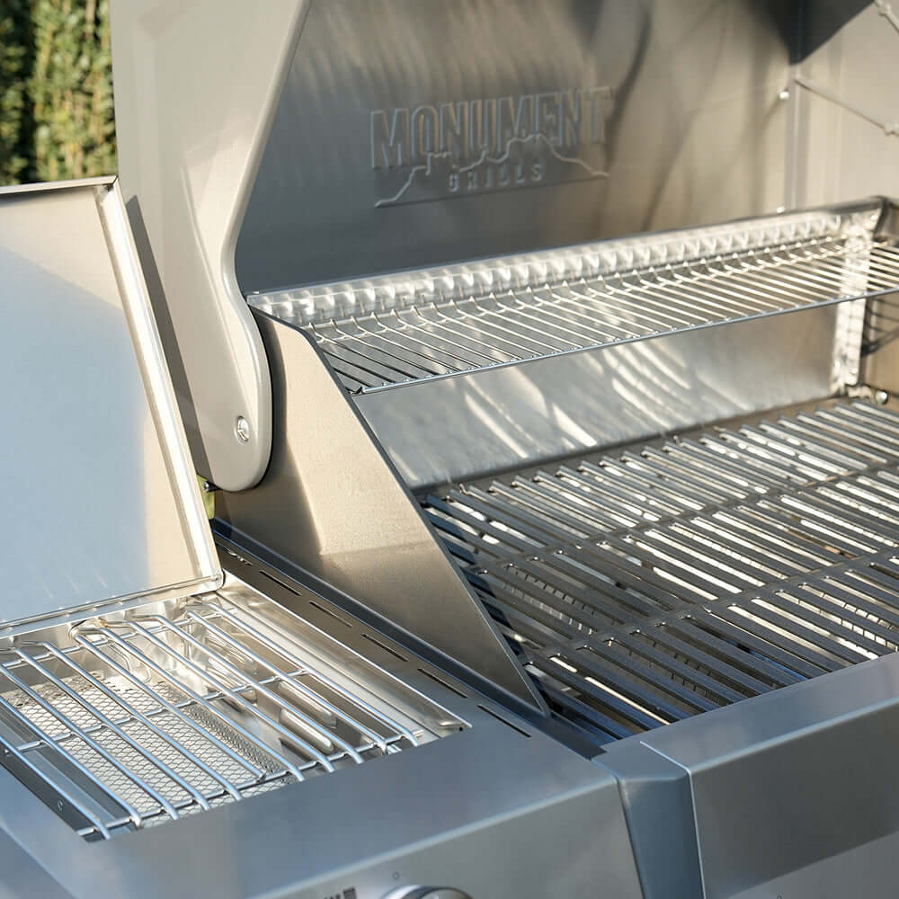 Monument Grills ClearView Eminence 405 / Smart Stainless Gas Grill