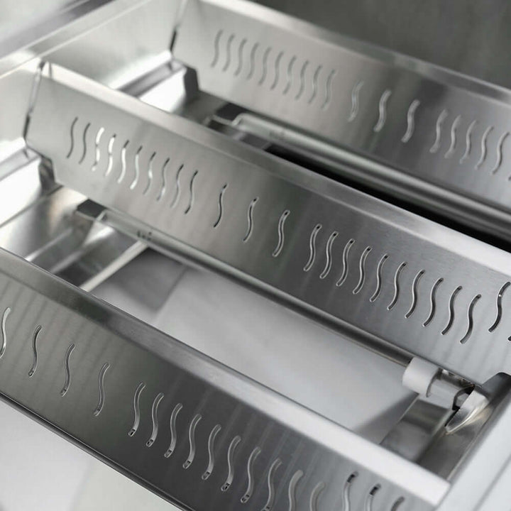 Monument Grills Eminence 425 | Iconic Fortified Propane Gas Grill
