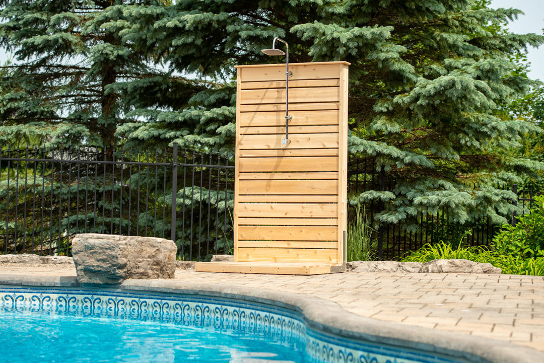 LeisureCraft CT Savannah Outdoor Shower detail