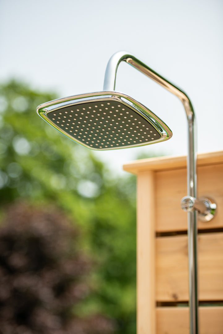 LeisureCraft CT Sierra Outdoor Shower detail