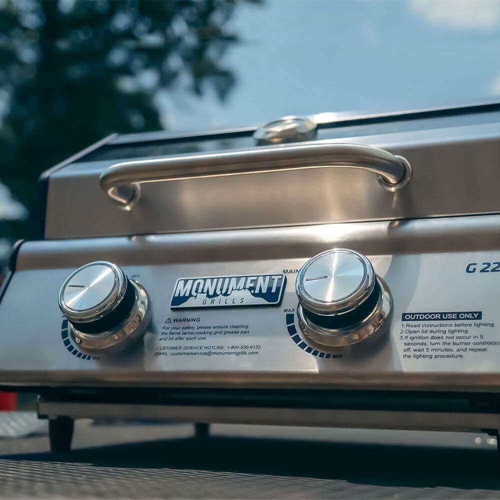 Monument Grills G22 Stainless Steel tabletop Propane Gas Grill