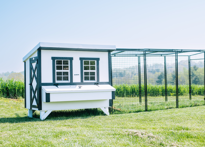 OverEZ Large Chicken Coop - Up to 15 Chickens